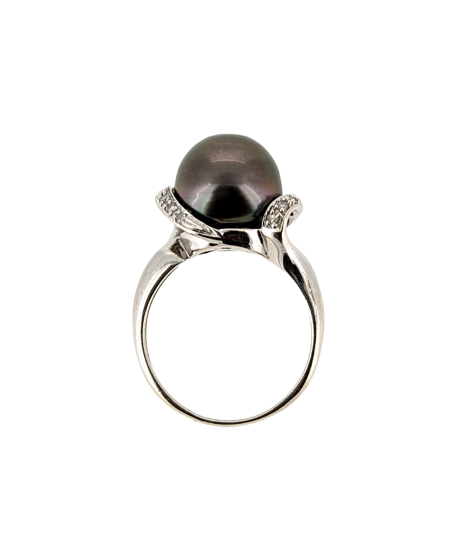 14K White Gold Black Tahitian Pearl Diamond Ring