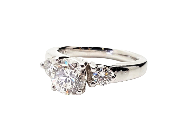 Platinum 1 Carat Round Diamond Engagement Ring