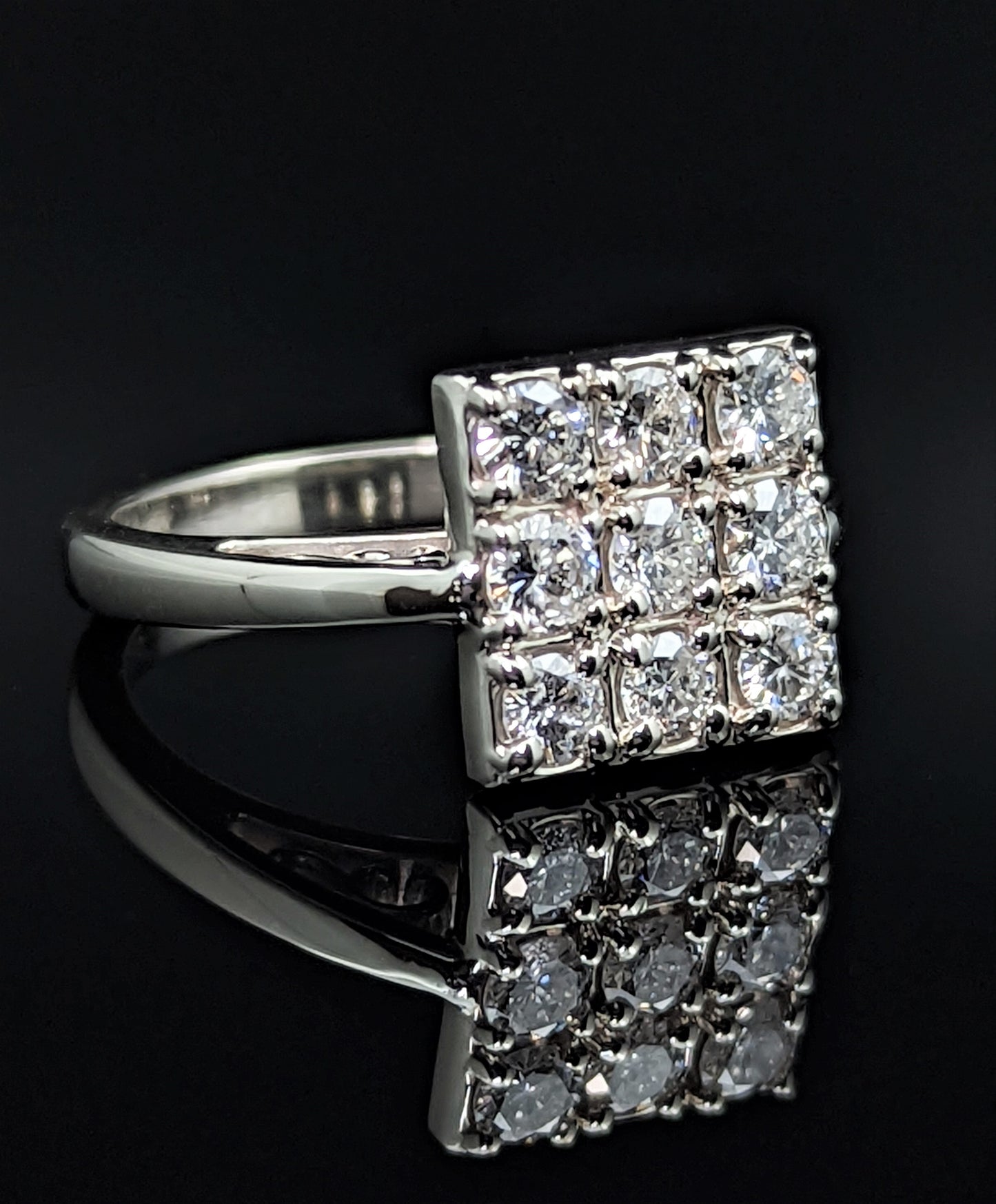 14K White Gold Diamond Cluster Ring