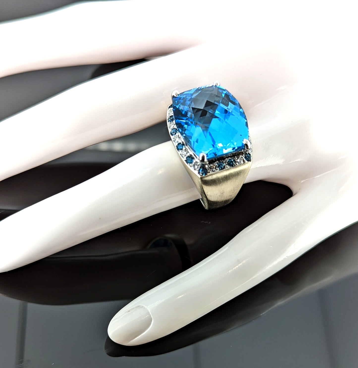 Large Blue Topaz Ring in 18K White Gold