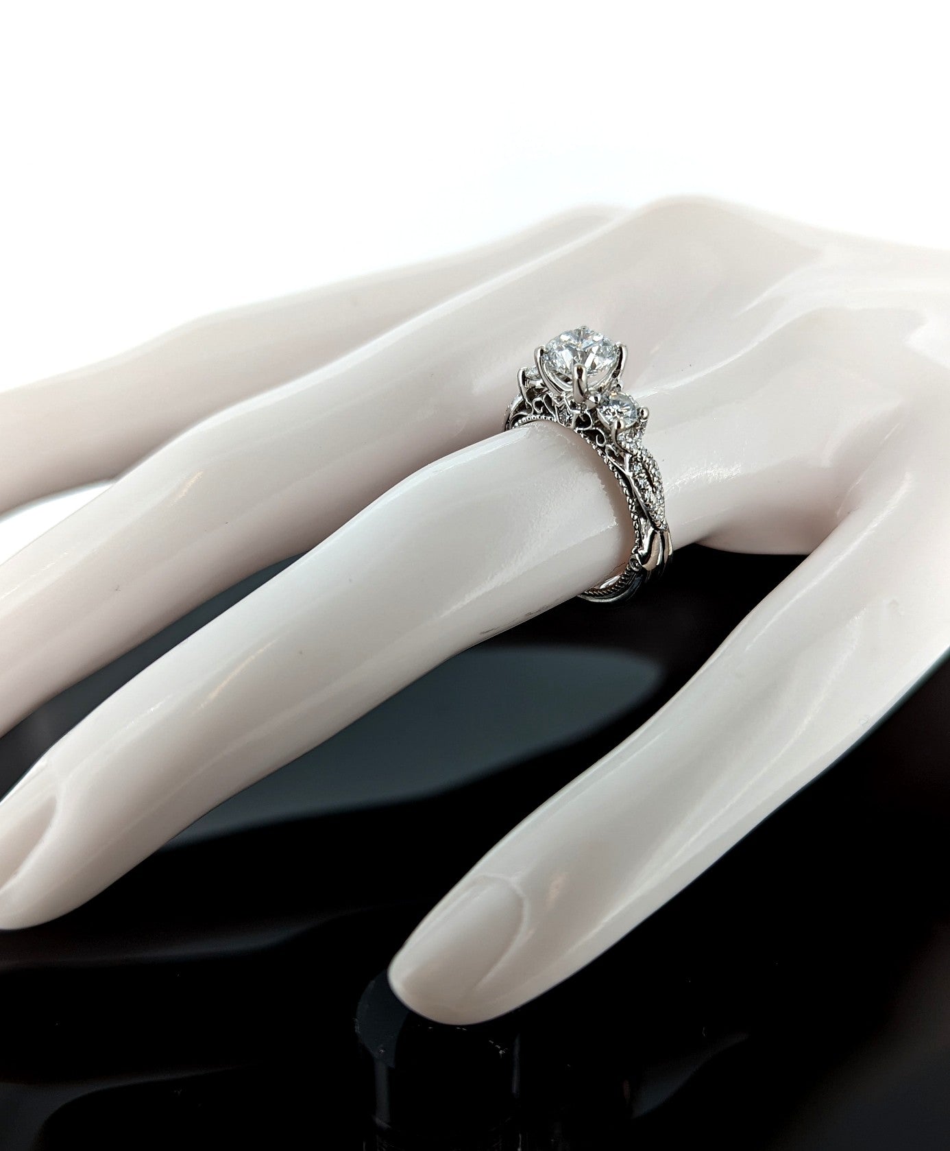 Verragio 18K White Gold 1 Carat Diamond Engagement Ring