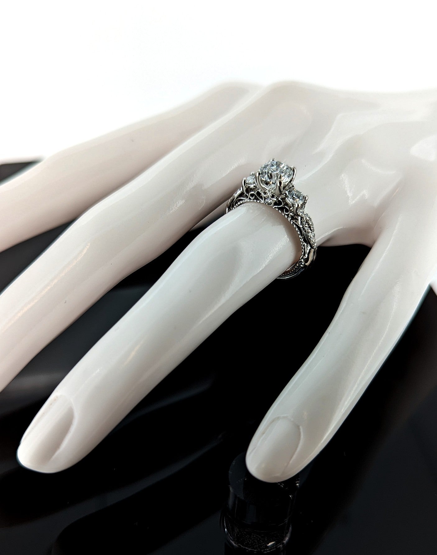 Verragio 18K White Gold 1 Carat Diamond Engagement Ring